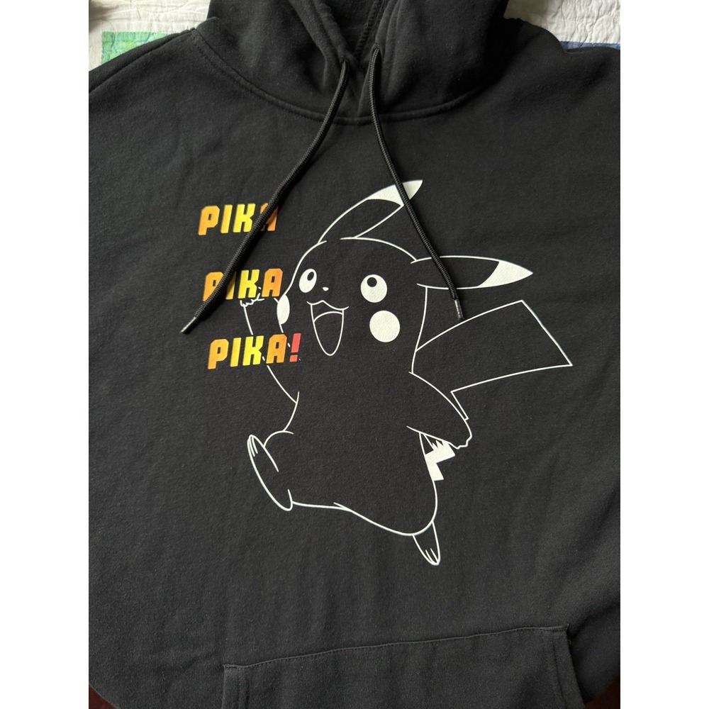 Pokemon Pikachu Pika Pika Pika!  Black Hoodie Size Large
